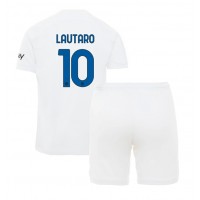 Inter Milan Lautaro Martinez #10 Bortadräkt Barn 2023-24 Kortärmad (+ Korta byxor)